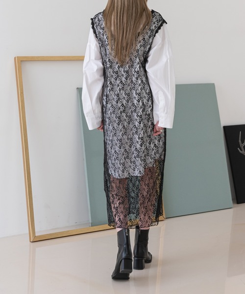 UNE MANSION（ユヌマンション）の「Ⅴネックレースシースルーノースリーブロングワンピース（ワンピース・レディース・ブラック/アイボリー・FREE）」の22枚目の写真