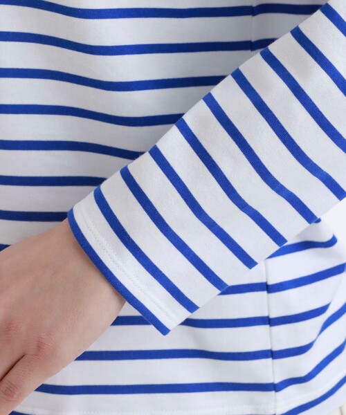 MACKINTOSH PHILOSOPHY(マッキントッシュ フィロソフィー)の「【BUCKINGHAM BEAR】クルーネックロングスリーブ(Tシャツ/カットソー・レディース・レッド/ベージュ系その他/ダークネイビー/グリーン/ネイビー・38)」の7枚目の写真