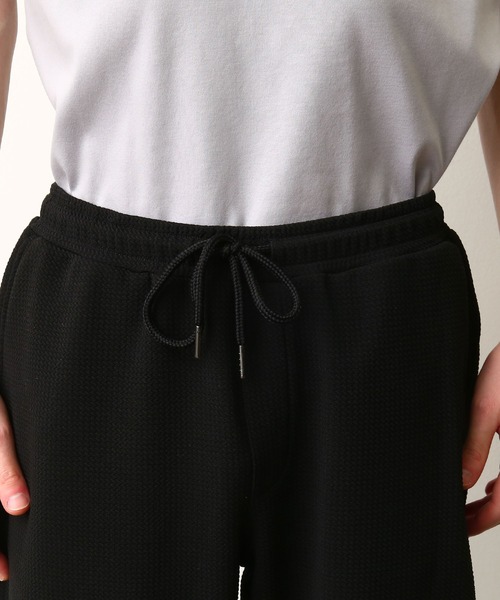 JUNRED（ジュンレッド）の「ウェーブワッフルイージーテーパードパンツ（その他パンツ・メンズ・ブラック/ネイビー・LL/M/L）」の13枚目の写真