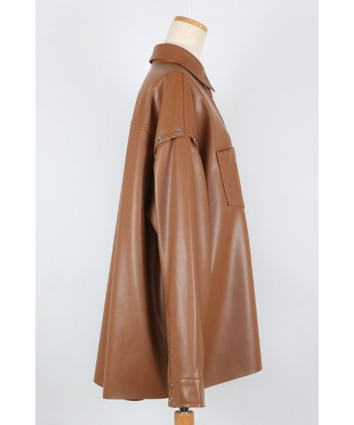 AULA AILA(アウラアイラ)の「オーバーサイズシャツ(シャツ/ブラウス・レディース・ブラック/ベージュ/グリーン/ライトベージュ・0)」の12枚目の写真