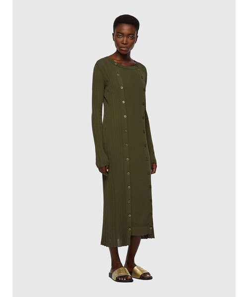 DIESEL（ディーゼル）の「レディース ドレス ワンピース リブ マキシ ボタンディテール（ワンピース・レディース・ブラック/レッド/カーキ・SMALL/MEDIUM/X-SMALL/LARGE）」の8枚目の写真