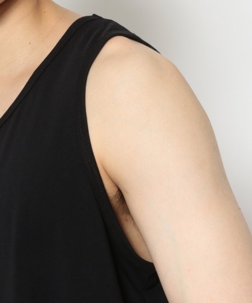 A4A（エーフォーエー）の「A4A エーフォーエー/40s強撚糸ラウンドタンクトップ（タンクトップ・メンズ・ホワイト/サンドベージュ/ブラック・FREE）」の9枚目の写真