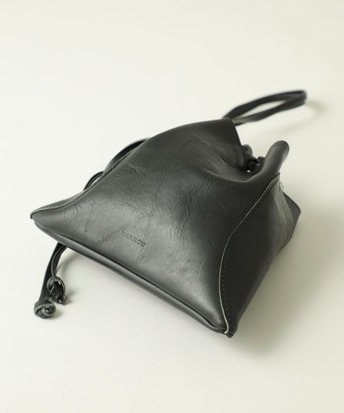 MARROW(マロウ)の「【MARROW(マロー)】ピロー3 MA-AC8106/レザー巾着バッグ(ショルダーバッグ・レディース・ライトグレー/ブラック/レッド/オリーブ・FREE)」の12枚目の写真