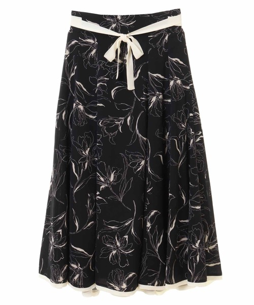 31 Sons de mode（トランテアン　ソン　ドゥ　モード）の「エアリーフラワープリントスカート（スカート・レディース・ブラック/オフホワイト/サックスブルー・38/36）」の7枚目の写真
