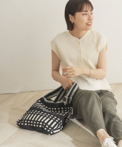 FORK&SPOON（フォークアンドスプーン）の「FORK&SPOON　ワッフルヘンリーネックプルオーバー（Tシャツ/カットソー・レディース・ライトブラウン/ブラック/アイボリー・ONE）」の5枚目の写真