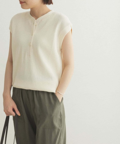 FORK&SPOON（フォークアンドスプーン）の「FORK&SPOON　ワッフルヘンリーネックプルオーバー（Tシャツ/カットソー・レディース・ライトブラウン/ブラック/アイボリー・ONE）」の6枚目の写真