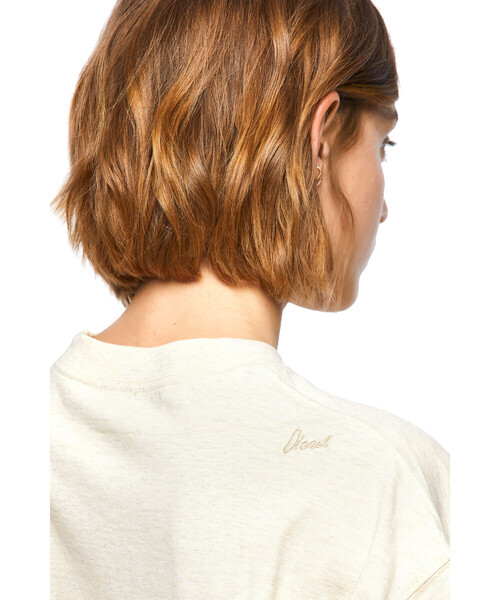 DIESEL（ディーゼル）の「レディース サステナブル Tシャツ プリント ドロップショルダー（Tシャツ/カットソー・レディース・ホワイト/ブラック/オフホワイト・SMALL/MEDIUM/X-SMALL）」の7枚目の写真