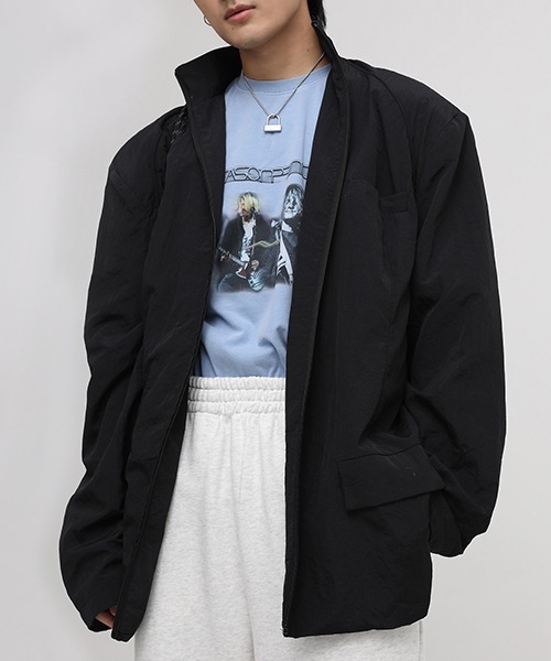 MASONPRINCE(メイソンプリンス)の「【MASONPRINCE】Oversized one-point logo nylon JKT WT0965(ナイロンジャケット・メンズ・ブラック・S/M/L)」の5枚目の写真