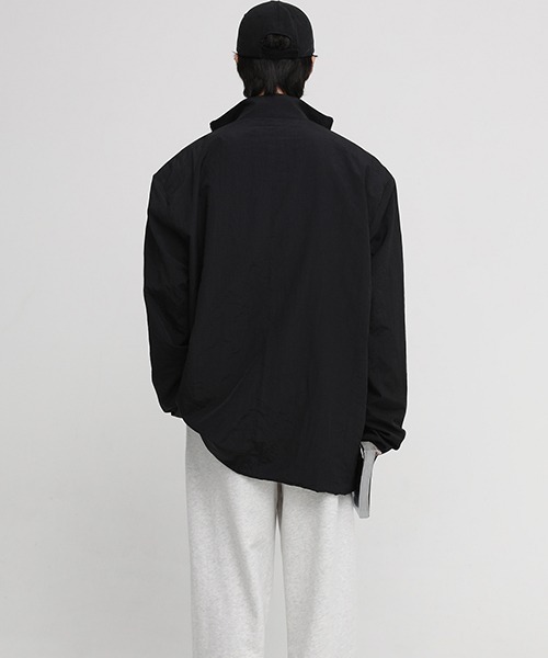 MASONPRINCE(メイソンプリンス)の「【MASONPRINCE】Oversized one-point logo nylon JKT WT0965(ナイロンジャケット・メンズ・ブラック・S/M/L)」の13枚目の写真