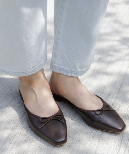 flower（フラワー）の「レディバレエミュール（パンプス・レディース・ブラウン/ピンク・6/7/8）」の8枚目の写真