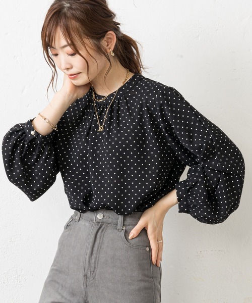 prose verse（プロズヴェール）の「無地×ドット袖2WAYブラウス（シャツ/ブラウス・レディース・オフホワイト/ブラック/ブラウン/ベージュ・MEDIUM）」の3枚目の写真