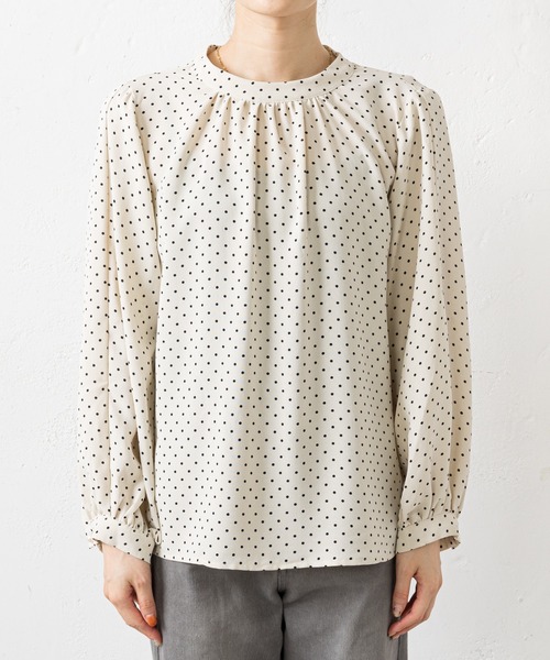 prose verse（プロズヴェール）の「無地×ドット袖2WAYブラウス（シャツ/ブラウス・レディース・オフホワイト/ブラック/ブラウン/ベージュ・MEDIUM）」の21枚目の写真
