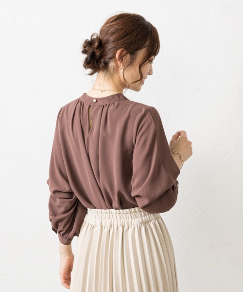 prose verse（プロズヴェール）の「無地×ドット袖2WAYブラウス（シャツ/ブラウス・レディース・オフホワイト/ブラック/ブラウン/ベージュ・MEDIUM）」の11枚目の写真