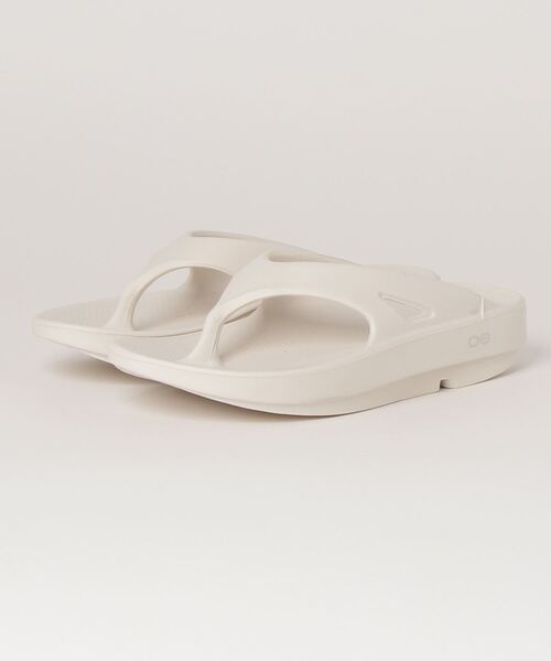 OOFOS（ウーフォス）の「OOFOS/ウーフォス　OOriginal（サンダル・メンズ・モカ/ベージュ/グリーン/ブラック/ホワイト/ラベンダー/その他・26/27/28/23/24/25）」の2枚目の写真