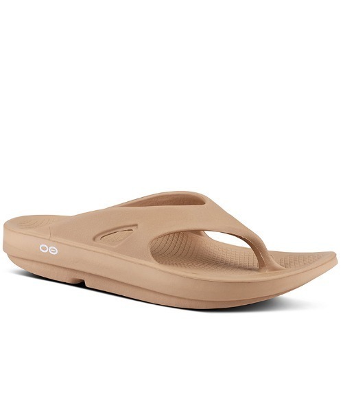 OOFOS（ウーフォス）の「OOFOS/ウーフォス　OOriginal（サンダル・メンズ・モカ/ベージュ/グリーン/ブラック/ホワイト/ラベンダー/その他・26/27/28/23/24/25）」の4枚目の写真