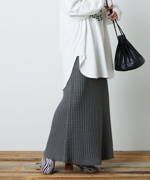 FREAK'S STORE（フリークスストア）の「▽【WEB限定】鬼ワッフルマーメイドスカート(ニットスカート)（スカート・レディース・ブラック/ベージュ/オリーブ/ブルー/マスタード/ナチュラル・ﾌﾘ-）」の5枚目の写真