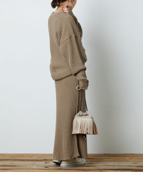 FREAK'S STORE（フリークスストア）の「▽【WEB限定】鬼ワッフルマーメイドスカート(ニットスカート)（スカート・レディース・ブラック/ベージュ/オリーブ/ブルー/マスタード/ナチュラル・ﾌﾘ-）」の7枚目の写真