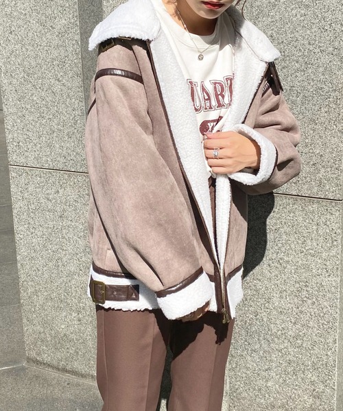 apres jour(アプレジュール)の「フェイクムートンフライトジャケット【ZOZOTOWN限定アイテム】(ダッフルコート・レディース・ベージュ/アイボリー/その他/モカ・X-LARGE/フリー)」の6枚目の写真