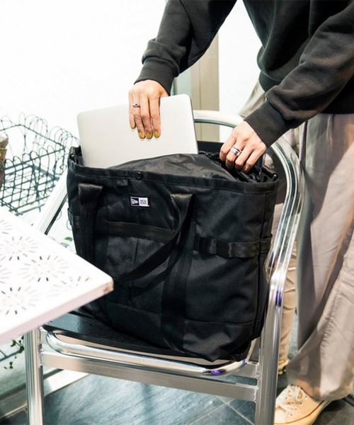 NEW ERA（ニューエラ）の「NEW ERA/ニューエラ トートバッグ 22L ブラック 11404124（トートバッグ・メンズ・ブラック・FREE）」の9枚目の写真