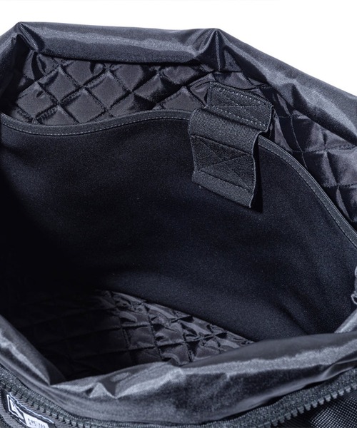 NEW ERA（ニューエラ）の「NEW ERA/ニューエラ トートバッグ 22L ブラック 11404124（トートバッグ・メンズ・ブラック・FREE）」の15枚目の写真