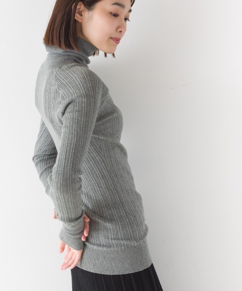 OMNES（オムネス）の「ランダムテレコニット タートルネック（ニット/セーター・レディース・グレー系その他/チャコール/アイボリー/ブラック/グレー/オートミール/ブラック系その他/ホワイト系その他/グレイッシュベージュ/グリーン系その他・FREE）」の11枚目の写真
