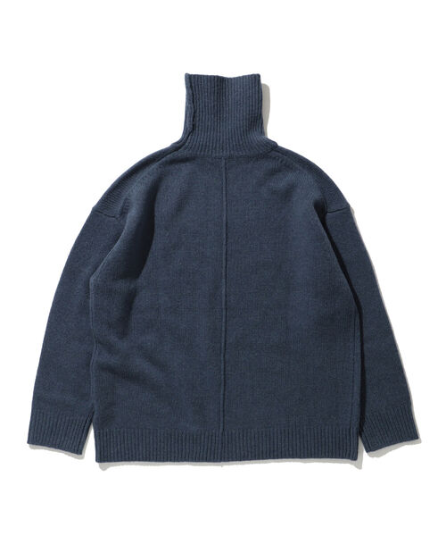 BEAMS LIGHTS（ビームスライツ）の「BEAMS LIGHTS / ラムズウール タートルネック ニット 21（ニット/セーター・メンズ・ライトブルー/チャコールグレー/ブラウン/ネイビー/オレンジ・LARGE/SMALL/MEDIUM）」の10枚目の写真