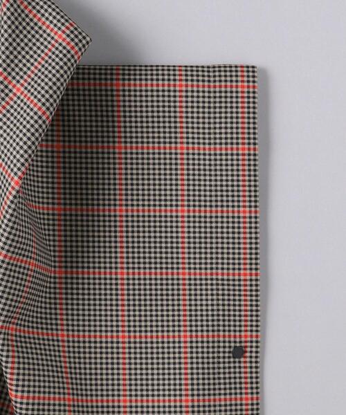 HYKE(ハイク)の「<HYKE(ハイク)>PLAID ダブルフェイス ケープ ■■■★(その他アウター・レディース・ベージュ・1)」の4枚目の写真