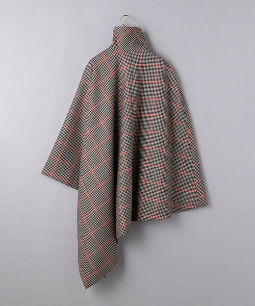 HYKE(ハイク)の「<HYKE(ハイク)>PLAID ダブルフェイス ケープ ■■■★(その他アウター・レディース・ベージュ・1)」の7枚目の写真