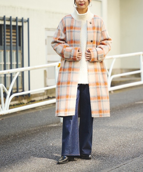 BONbazaar（ボンバザール）の「★OT★《素材感が魅力》スライバービッグチェックコート（ノーカラーコート・レディース・ホワイト系その他/オレンジ系その他・FREE）」の20枚目の写真
