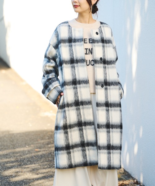 BONbazaar（ボンバザール）の「★OT★《素材感が魅力》スライバービッグチェックコート（ノーカラーコート・レディース・ホワイト系その他/オレンジ系その他・FREE）」の18枚目の写真