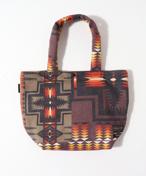 TAION(タイオン)の「【TAION】×【PENDLETON】アシメトリーランチトートM #PDT-TON-213006(トートバッグ・メンズ・ブラック系その他5/ブルー系その他7/レッド系その他5/ホワイト系その他6/グリーン系その他5/ベージュ系その他5・FREE)」の20枚目の写真
