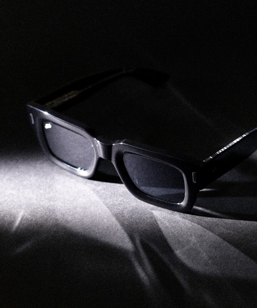 AKILA（アキラ）の「ARES（サングラス・メンズ・ブラック/ローズ/イエロー/ブルー/ブラウン/オレンジ/クリア/グレー・ONE SIZE/ONESIZE）」の2枚目の写真