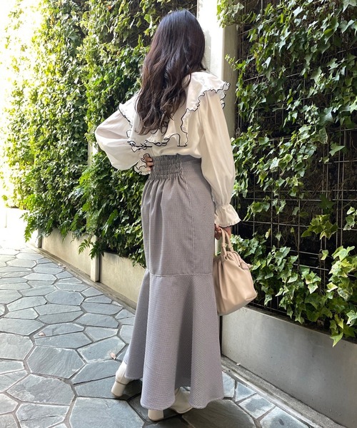 one after another NICE CLAUP(ワンアフターアナザーナイスクラップ)の「ビックカラ―メローブラウス(シャツ/ブラウス・レディース・ベージュ/オフホワイト/ストライプ/ドット・FREE)」の10枚目の写真