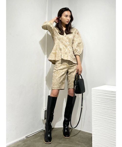 EMODA（エモダ）の「【WEB限定】センタープレスハーフパンツ（その他パンツ・レディース・ブラック/ベージュ/グレー・SMALL/MEDIUM）」の6枚目の写真