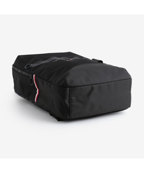 TOMMY HILFIGER（トミーヒルフィガー）の「スクエアバックパック（バックパック/リュック・メンズ・ブラック/ネイビー・FREE）」の5枚目の写真