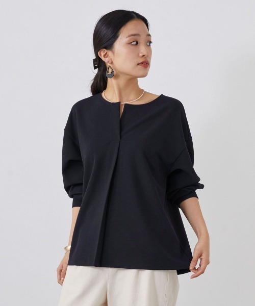 NICOLE white(ニコルホワイト)の「スキッパーTEE カットブラウス(Tシャツ/カットソー・レディース・ネイビー/オフホワイト/グリーン・FREE)」の3枚目の写真