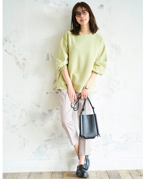 SHOO・LA・RUE（シューラルー）の「◆ノットデザインショルダーバッグ（ショルダーバッグ・レディース・ライトベージュ/ブラック/ライトグレー/ライトグリーン系・00）」の21枚目の写真