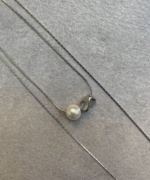 Chez toi（シェトワ）の「キャシャ2連ネックレス（ネックレス・レディース・シルバー/ゴールド・FREE）」の5枚目の写真