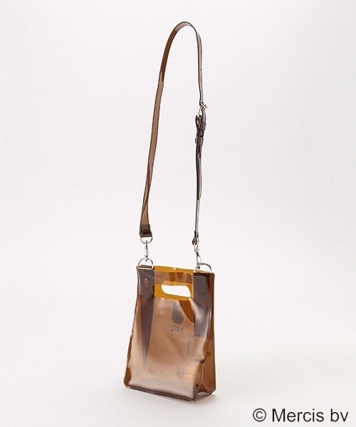 b・ROOM(ビールーム)の「【ミッフィー】MIFFYアクリルショルダーバッグ(ショルダーバッグ・キッズ・ホワイト/キャメル・FREE)」の6枚目の写真