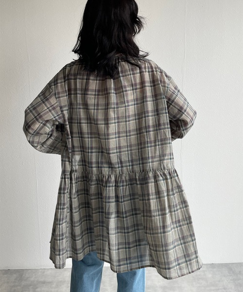 w closet(ダブルクローゼット)の「前リボンティアードチュニックはおり(シャツ/ブラウス・レディース・ブルー/グリーン・FREE)」の17枚目の写真