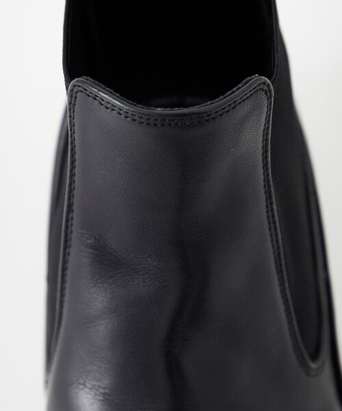 foot the coacher（フットザコーチャー）の「STUDIOUS別注