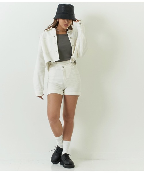 ANAP（アナップ）の「デニムデザインショートパンツ（デニムパンツ・レディース・オフホワイト/インディゴブルー/スミクロ/ブラック・L/M/S）」の6枚目の写真