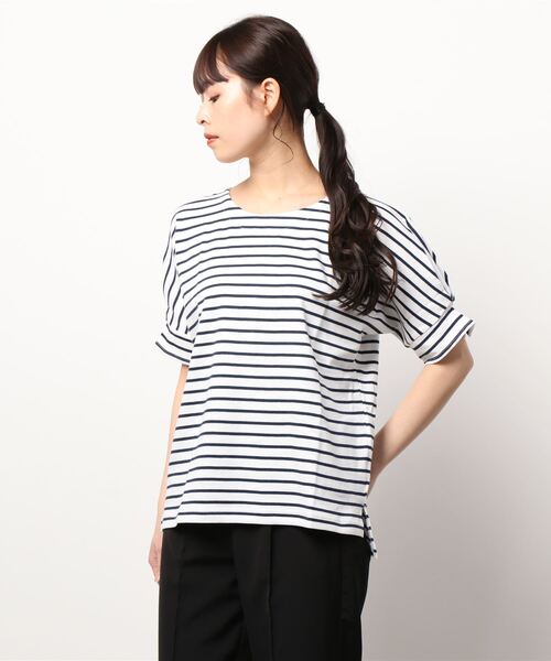 BELLUNA(ベルーナ)の「綿100%袖デザインプルオーバー(Tシャツ/カットソー・レディース・ブラック/ホワイト×ネイビー/ホワイト×ライム/コーラル・MEDIUM/LARGE/X-LARGE)」の10枚目の写真