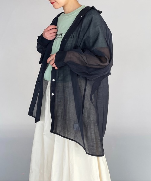 PICCIN（ピッチン）の「ラグランシアーシャツ（シャツ/ブラウス・レディース・モカ/ネイビー/サーモンピンク・M）」の2枚目の写真