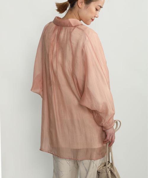 PICCIN（ピッチン）の「ラグランシアーシャツ（シャツ/ブラウス・レディース・モカ/ネイビー/サーモンピンク・M）」の4枚目の写真