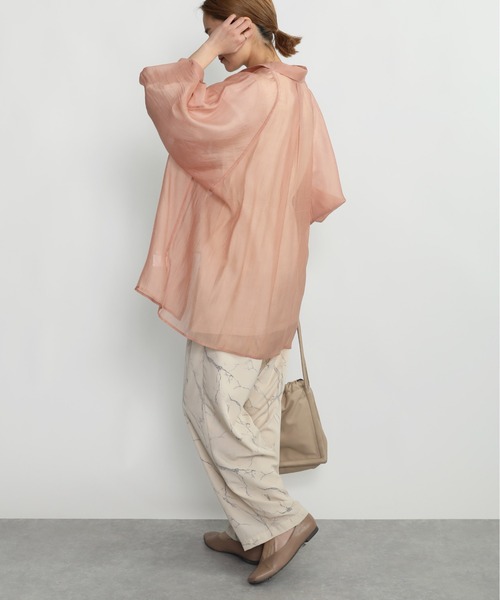 PICCIN（ピッチン）の「ラグランシアーシャツ（シャツ/ブラウス・レディース・モカ/ネイビー/サーモンピンク・M）」の10枚目の写真