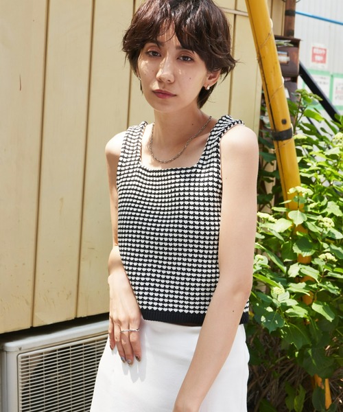 Auntie Rosa Holiday（アンティローザホリデー）の「スクエアジャガードニットタンク（タンクトップ・レディース・オフホワイト/ブルー/オレンジ・FREE）」の5枚目の写真