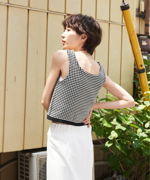 スクエアジャガードニットタンク（タンクトップ）｜Auntie Rosa