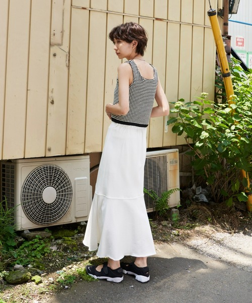 Auntie Rosa Holiday（アンティローザホリデー）の「スクエアジャガードニットタンク（タンクトップ・レディース・オフホワイト/ブルー/オレンジ・FREE）」の11枚目の写真