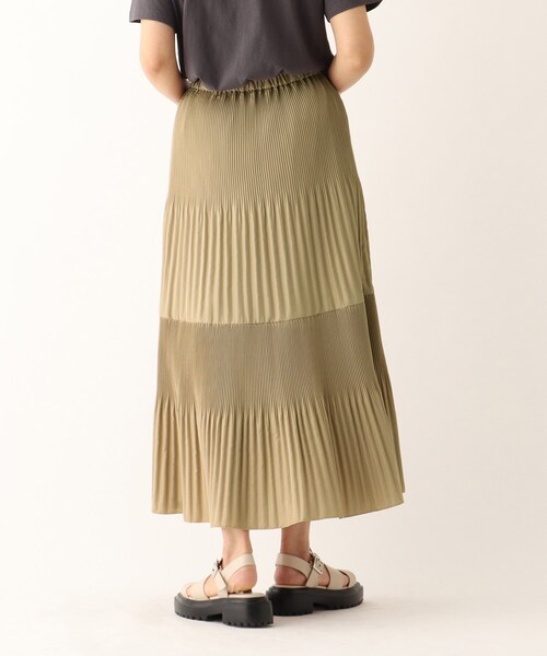 OPAQUE.CLIP（オペークドットクリップ）の「◆【C】ライトタフタ ティアードプリーツスカート（スカート・レディース・キャメル/ブラック/グリーン・40/36/38）」の12枚目の写真
